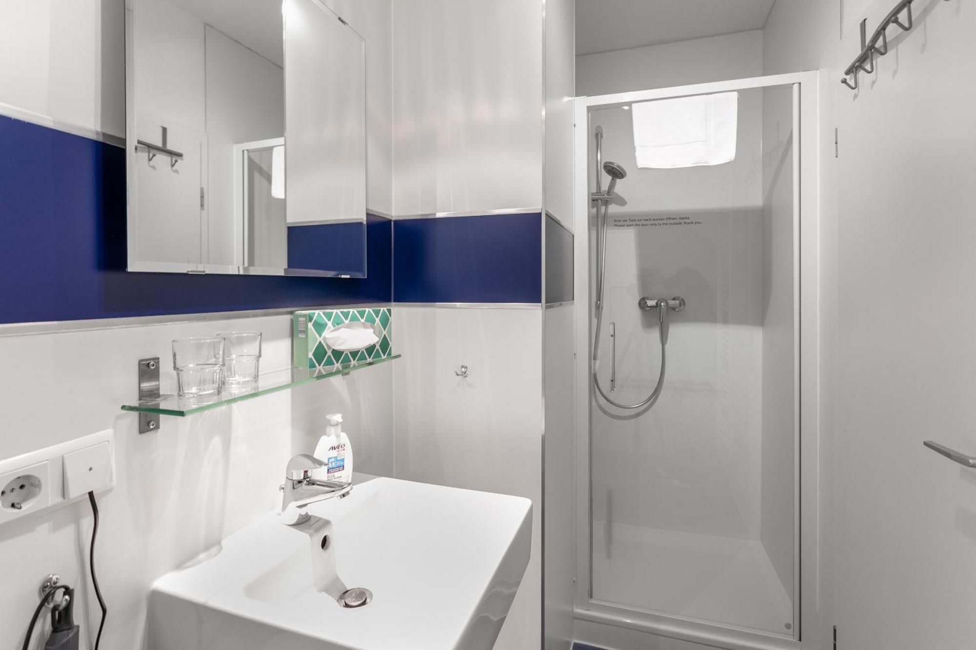Pensionsieben Das Andere Hotel Леррах Екстер'єр фото