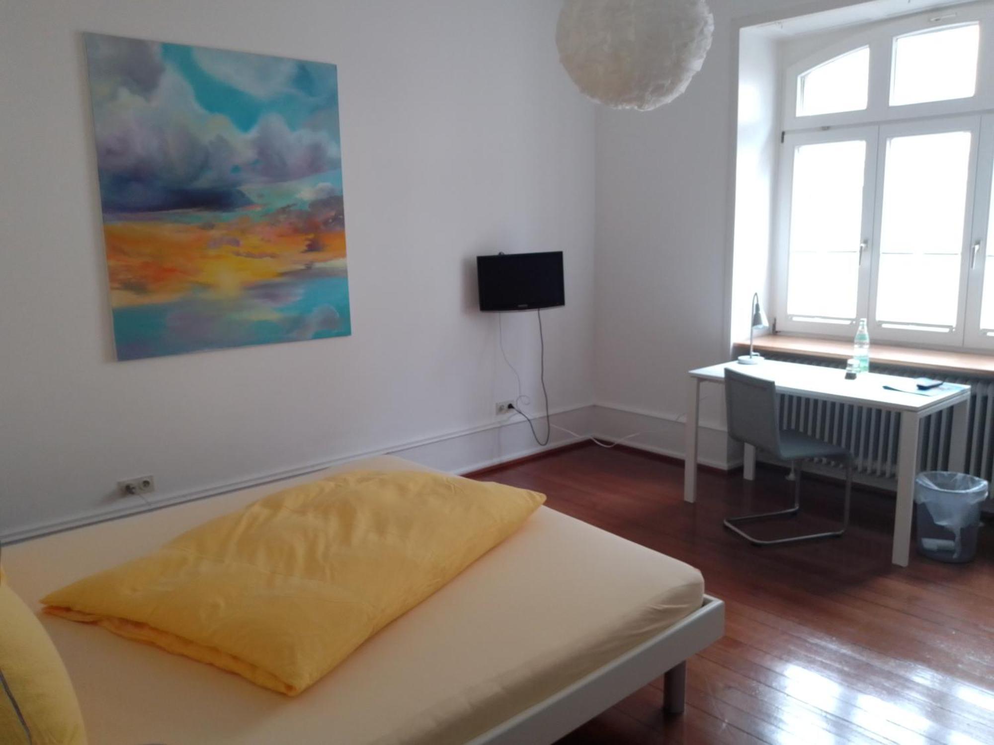 Pensionsieben Das Andere Hotel Леррах Номер фото